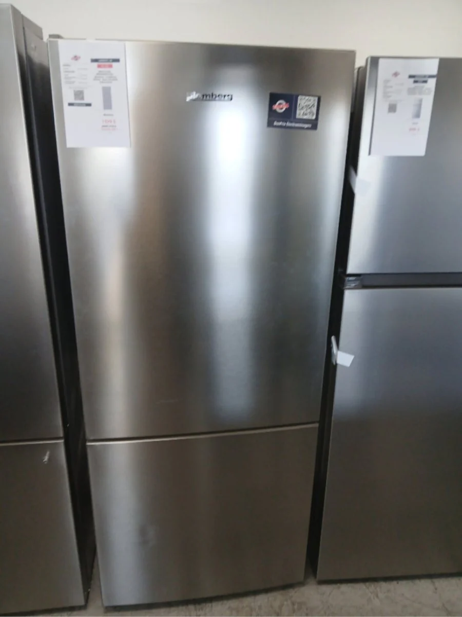 BRFB1532SS - REFRIGERATORS - Blomberg - Bottom Freezer - Stainless Steel - Open Box - Image 3