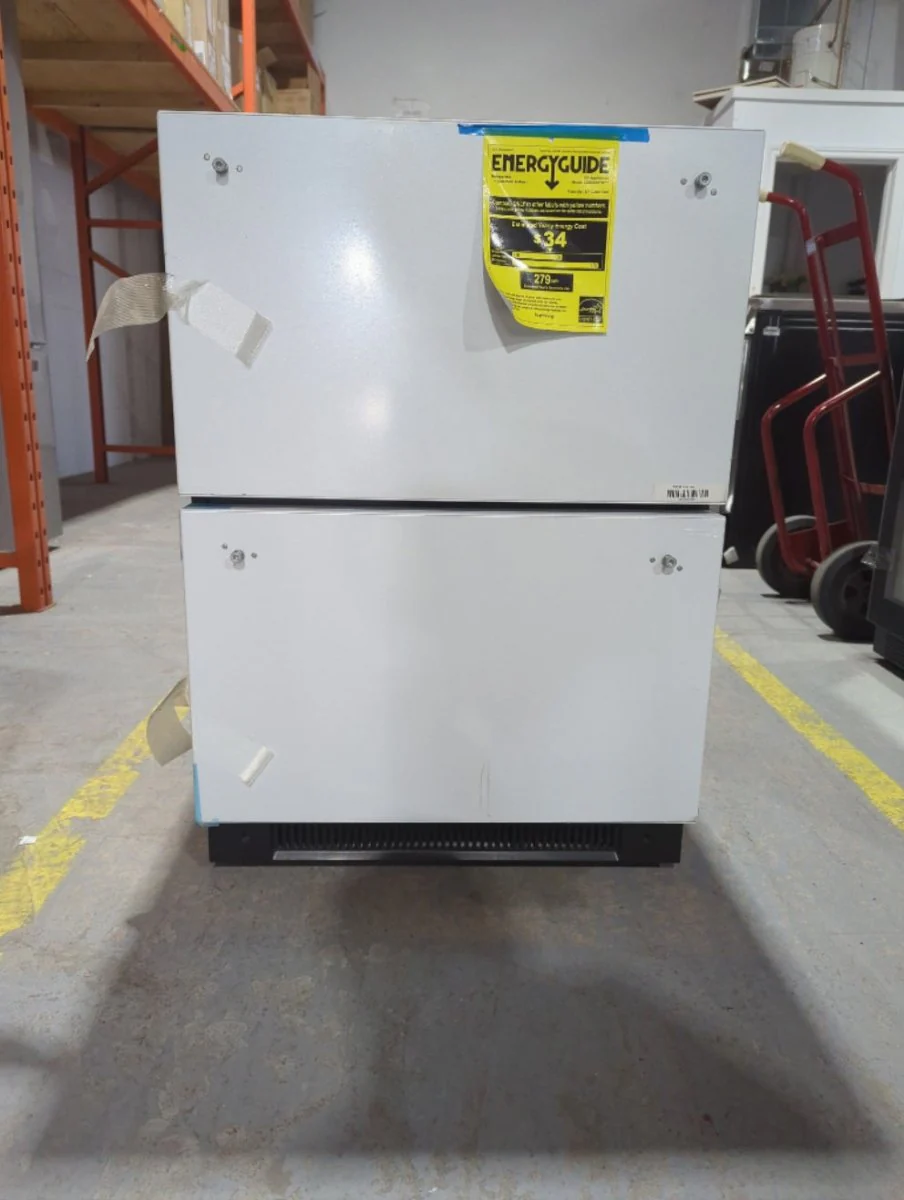 CDE06RP4NW2 - REFRIGERATORS - Café - Compact - White - Open Box - Image 3