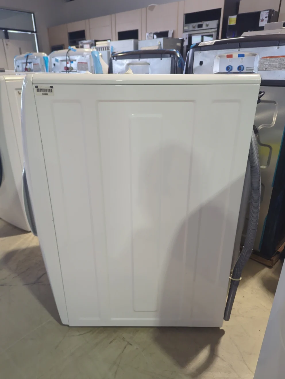 ELFW7337AW - WASHERS - Electrolux - Front Loading - White - Open Box - Image 3