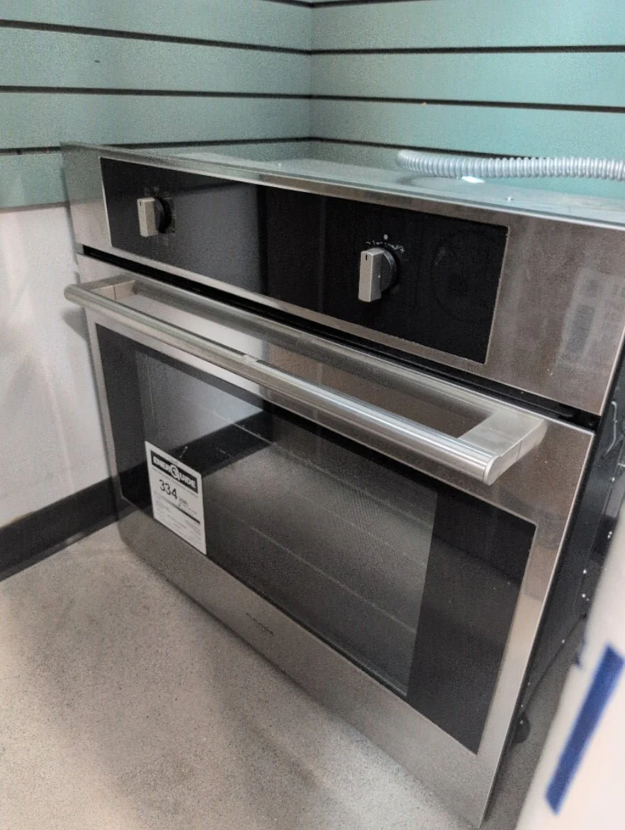 F4SP30S3 - WALL OVENS - Fulgor Milano - Single Oven - Stainless Steel - Open Box - Image 2