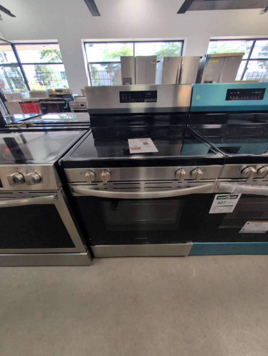 FCRE308CAS - RANGES - Frigidaire - Electric - Stainless Steel - Open Box - Image 3
