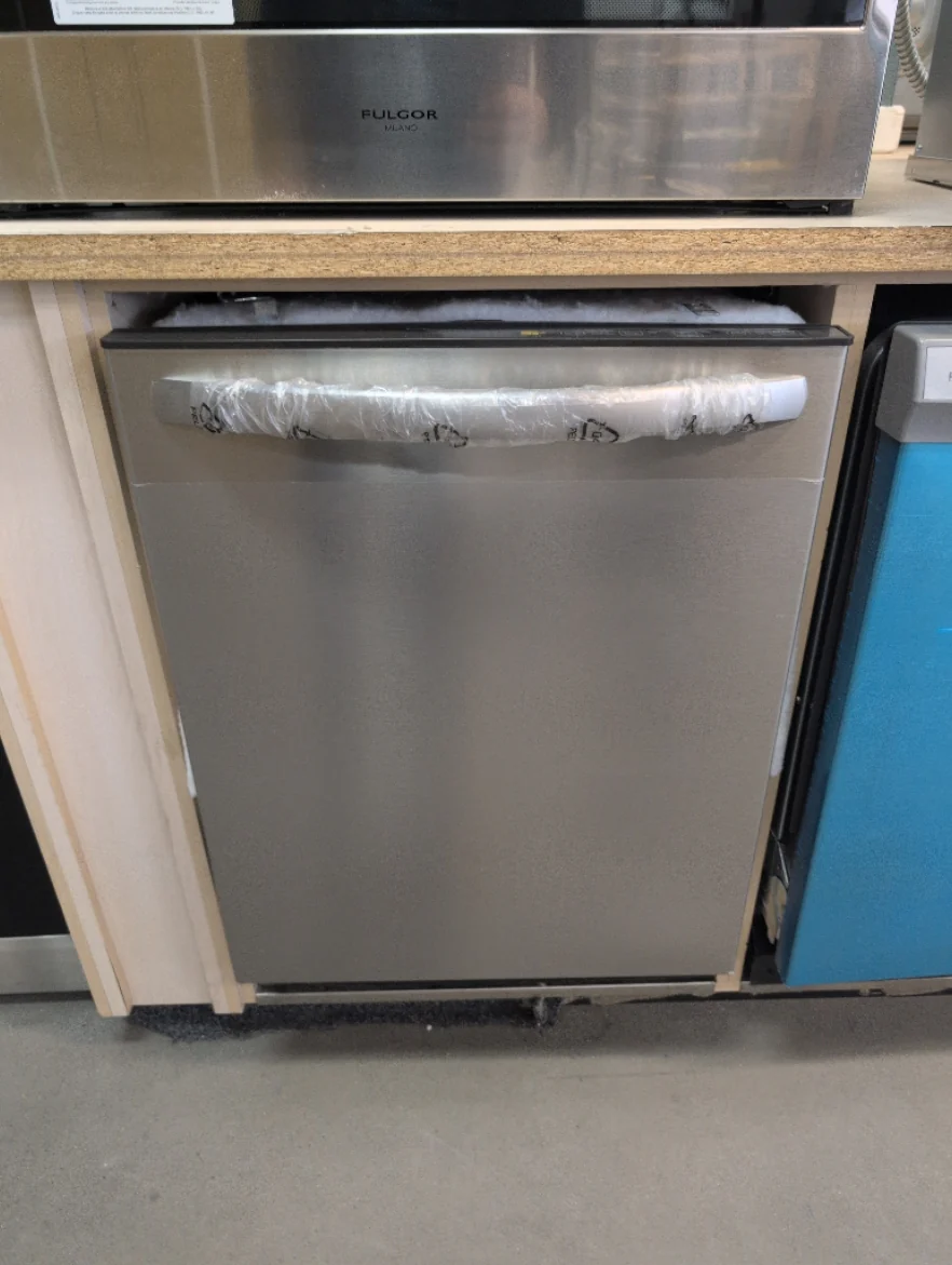 FDPH431LAF - DISHWASHERS - Frigidaire - Top Controls - Stainless Steel - Open Box - Image 2