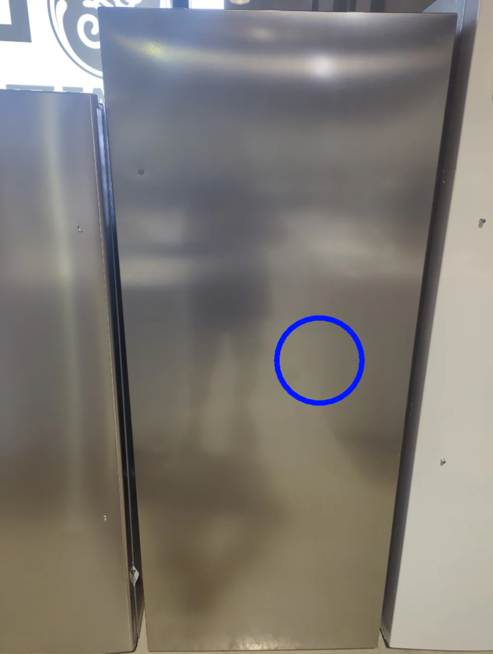 FFFFD1722-28RS - FREEZERS - Forno - Stainless steel - Open Box - Image 2