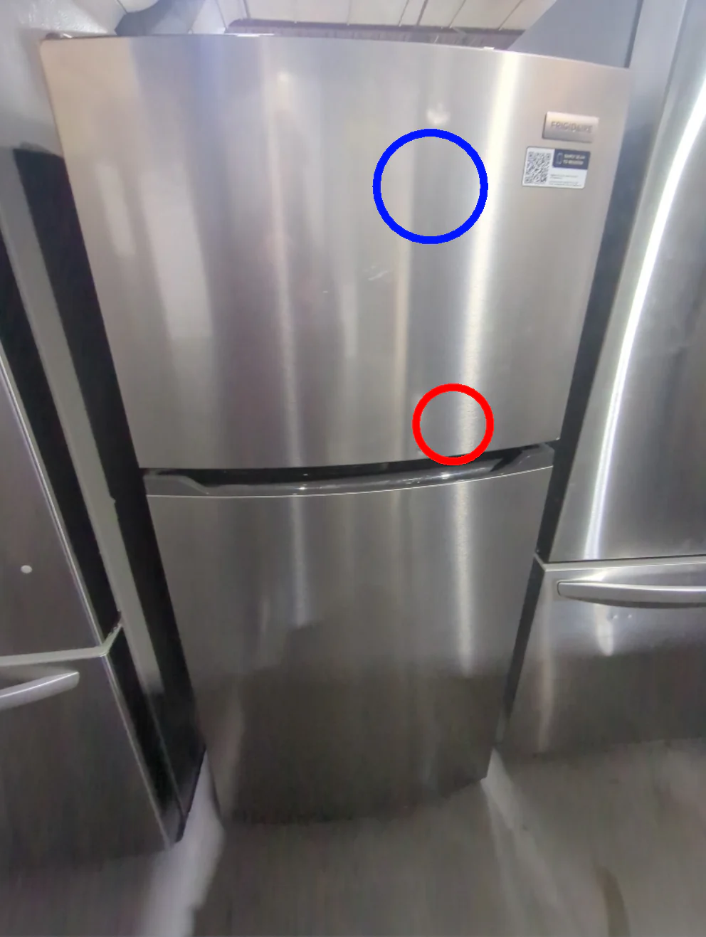FFHT1425VV - REFRIGERATORS - Frigidaire - Top Freezer - Stainless Steel - Open Box - Image 2
