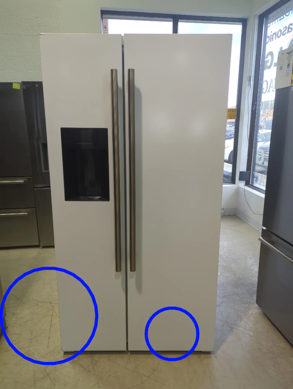 FFRBI1844-36WHT - REFRIGERATORS - Forno - Side by side - White - Open Box - Image 2