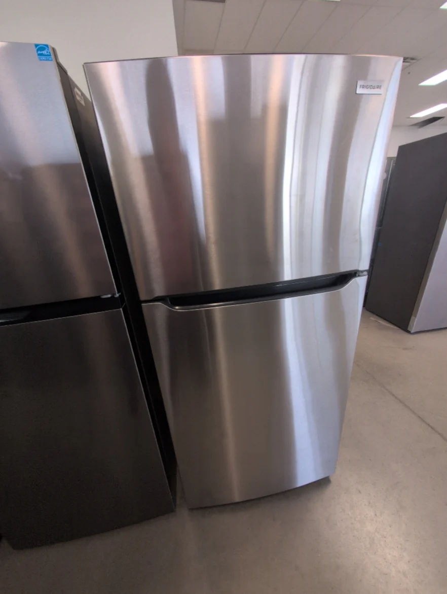 FFTR2045VS - REFRIGERATORS - Frigidaire - Top Freezer - Stainless Steel - Open Box - Image 2