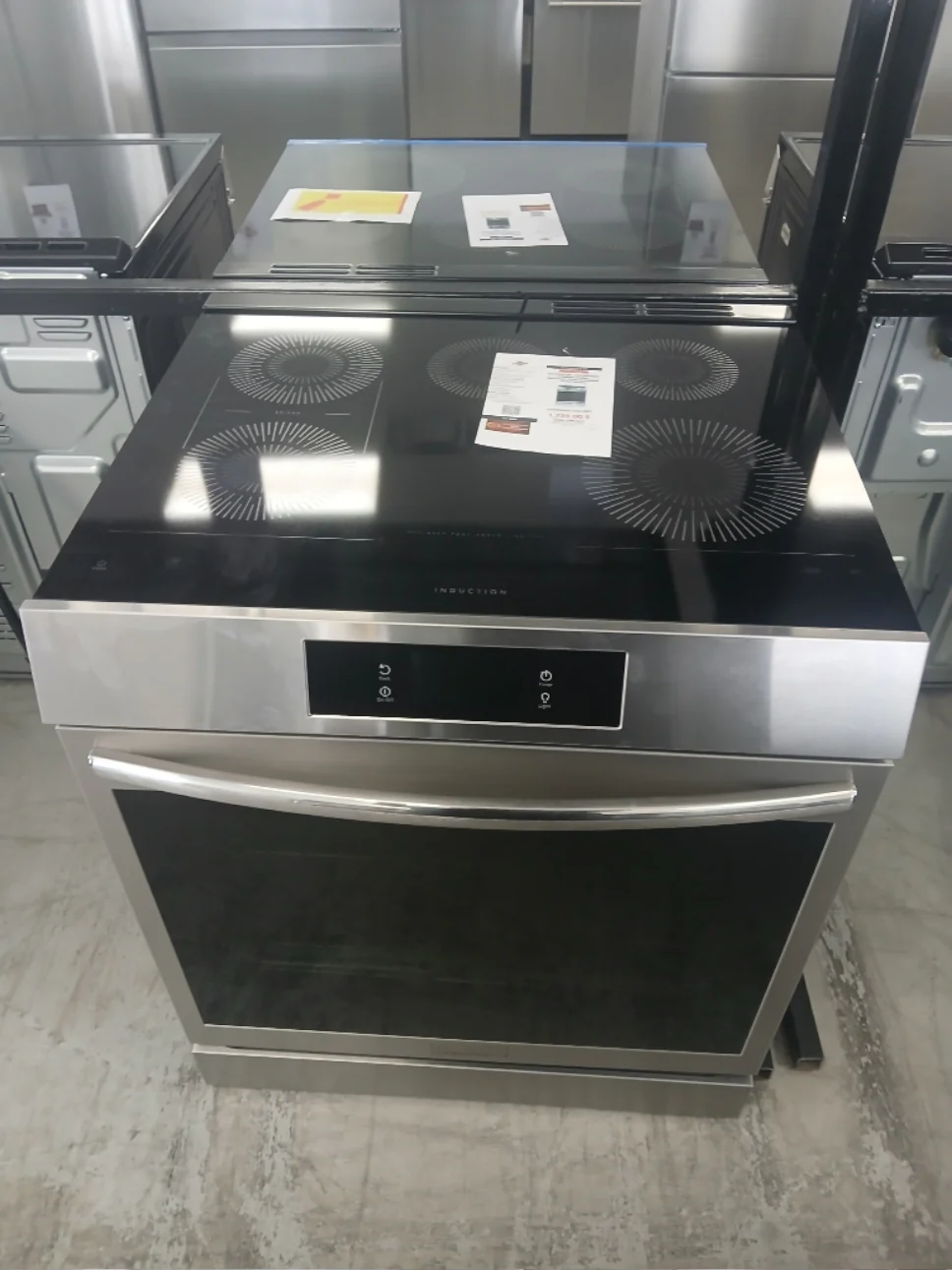GCFI306CBF - RANGES - Frigidaire Gallery - Electric - Stainless Steel - Open Box - Image 2