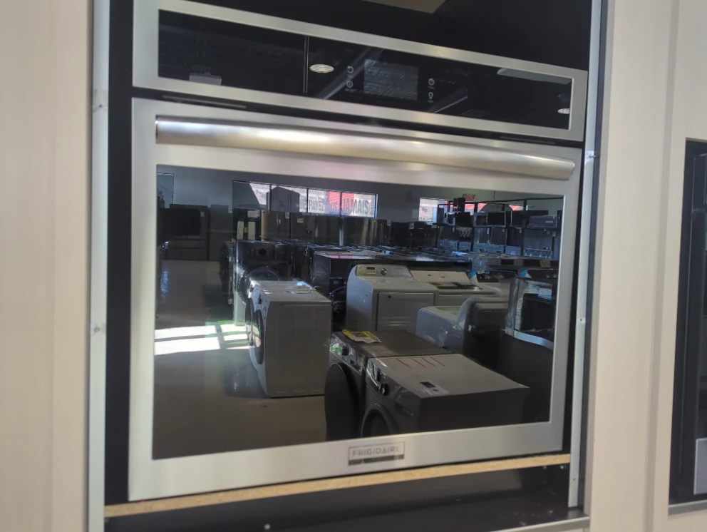 GCWS3067AF - WALL OVENS - Frigidaire Gallery - Single Oven - Stainless Steel - Open Box - Image 2