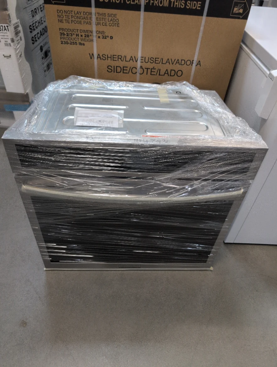 GCWS3067AF - WALL OVENS - Frigidaire Gallery - Single Oven - Stainless Steel - Open Box - Image 3