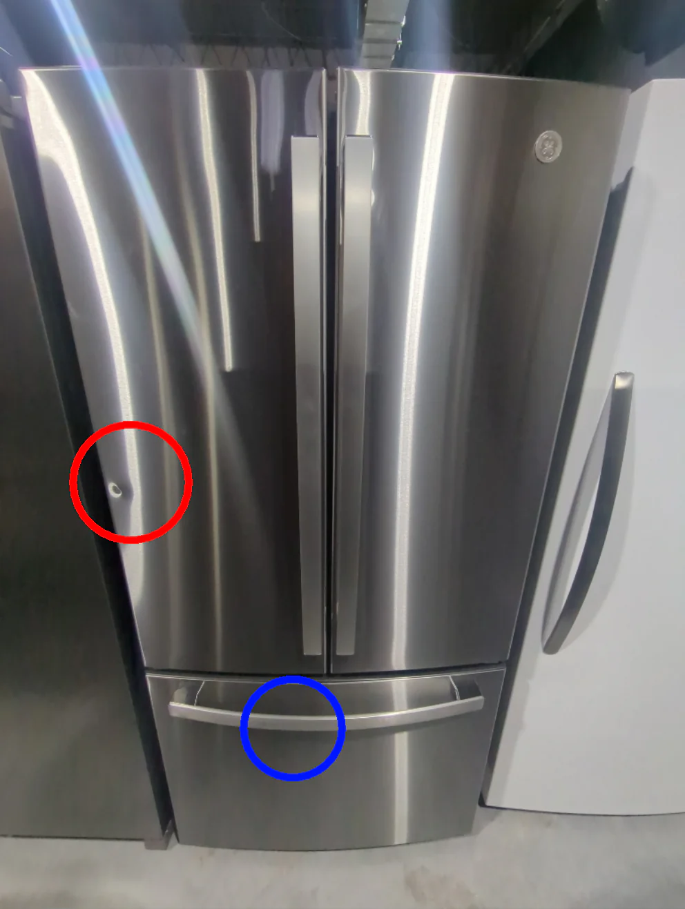 GNE25DYRKFS - REFRIGERATORS - GE - French 3-Door - Stainless Steel - Open Box - Image 2
