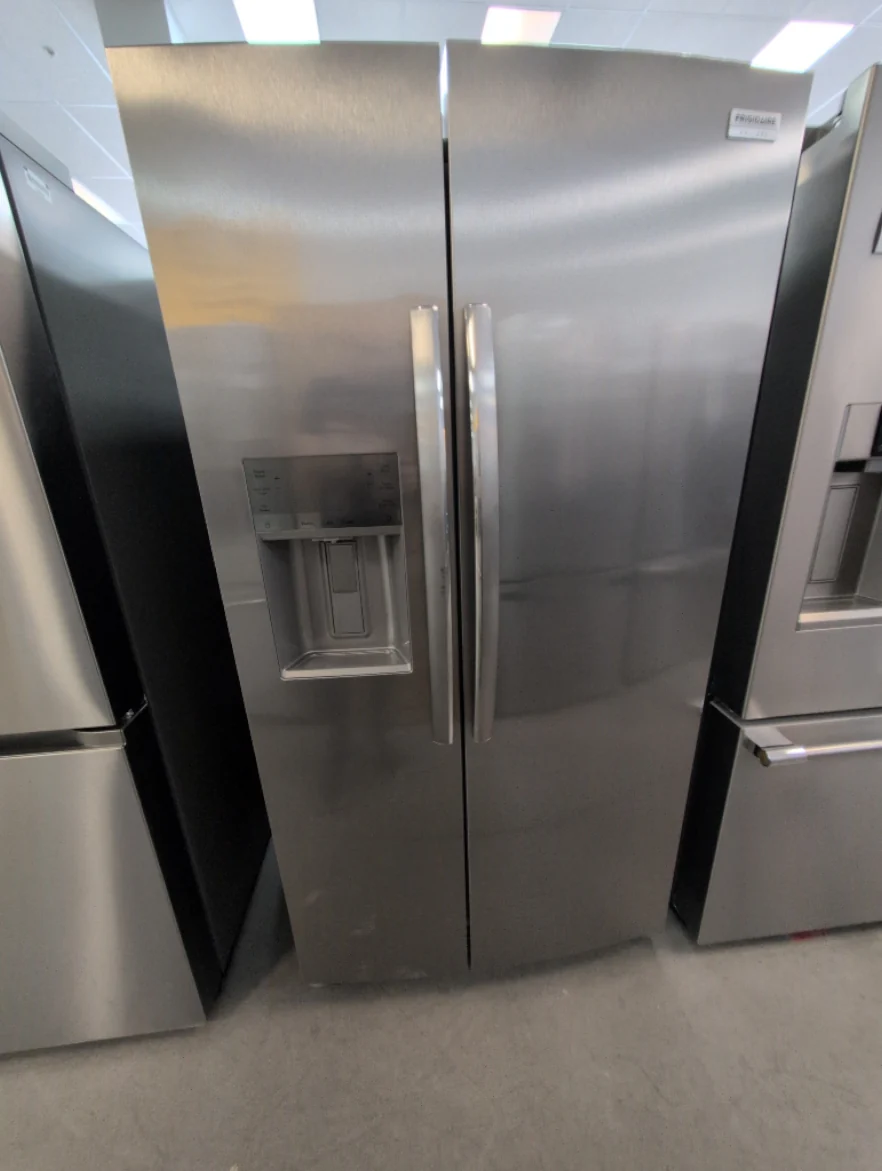 GRSC2352AF - REFRIGERATORS - Frigidaire Gallery - Side by Side - Stainless Steel - Open Box - Image 3