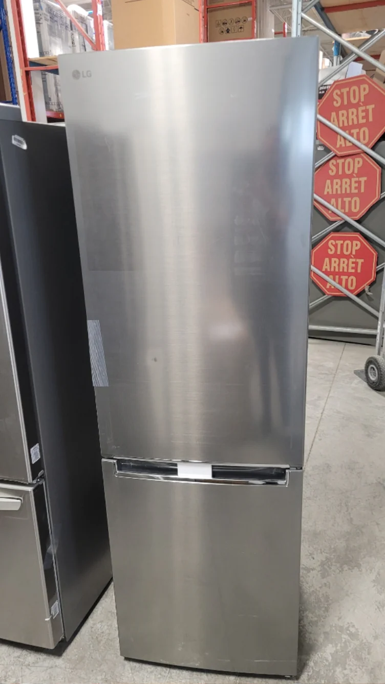 LBNC12231V - REFRIGERATORS - LG - Bottom Freezer - Silver - Open Box - Image 2