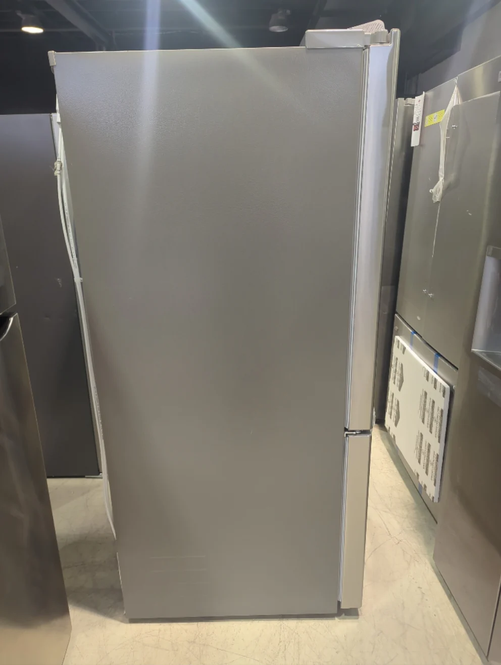LCFS22EXS - REFRIGERATORS - LG - French 3-Door - Stainless Steel - Open Box - Image 3