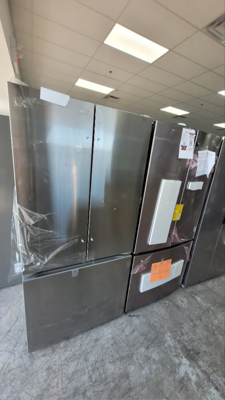 LF21G6201S - REFRIGERATORS - LG - French 3-Door - Stainless Steel - Open Box - Image 2