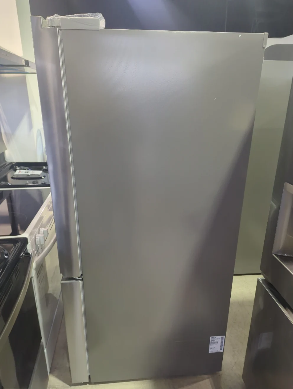 LF25S6200S - REFRIGERATORS - LG - French 3-Door - Stainless Steel - Open Box - Image 3