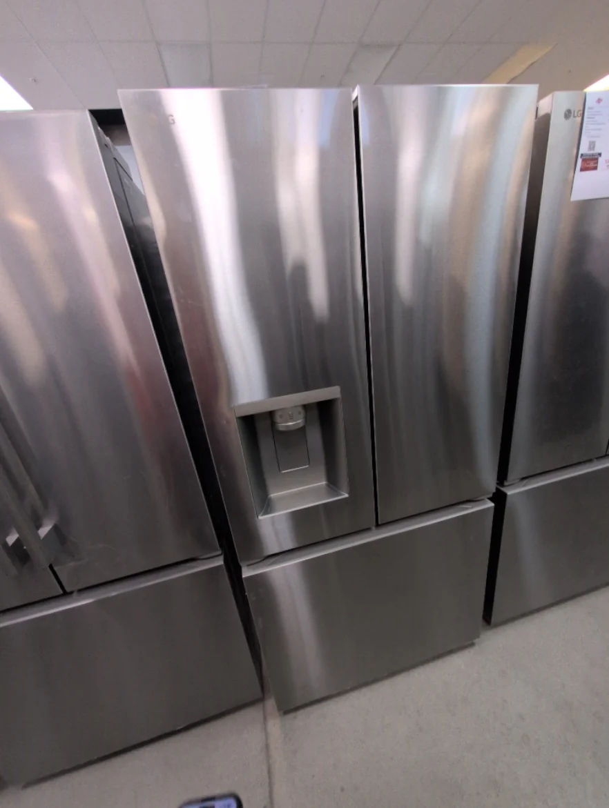 LF25S6330S - REFRIGERATORS - LG - French 3-Door - Stainless Steel - Open Box - Image 4
