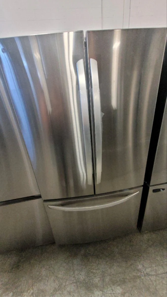 LF29T6000S - REFRIGERATORS - LG - French 3-Door - Stainless Steel - Open Box - Image 2