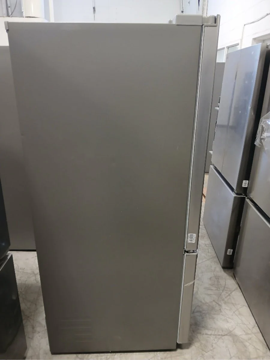 LF29T6000S - REFRIGERATORS - LG - French 3-Door - Stainless Steel - Open Box - Image 3