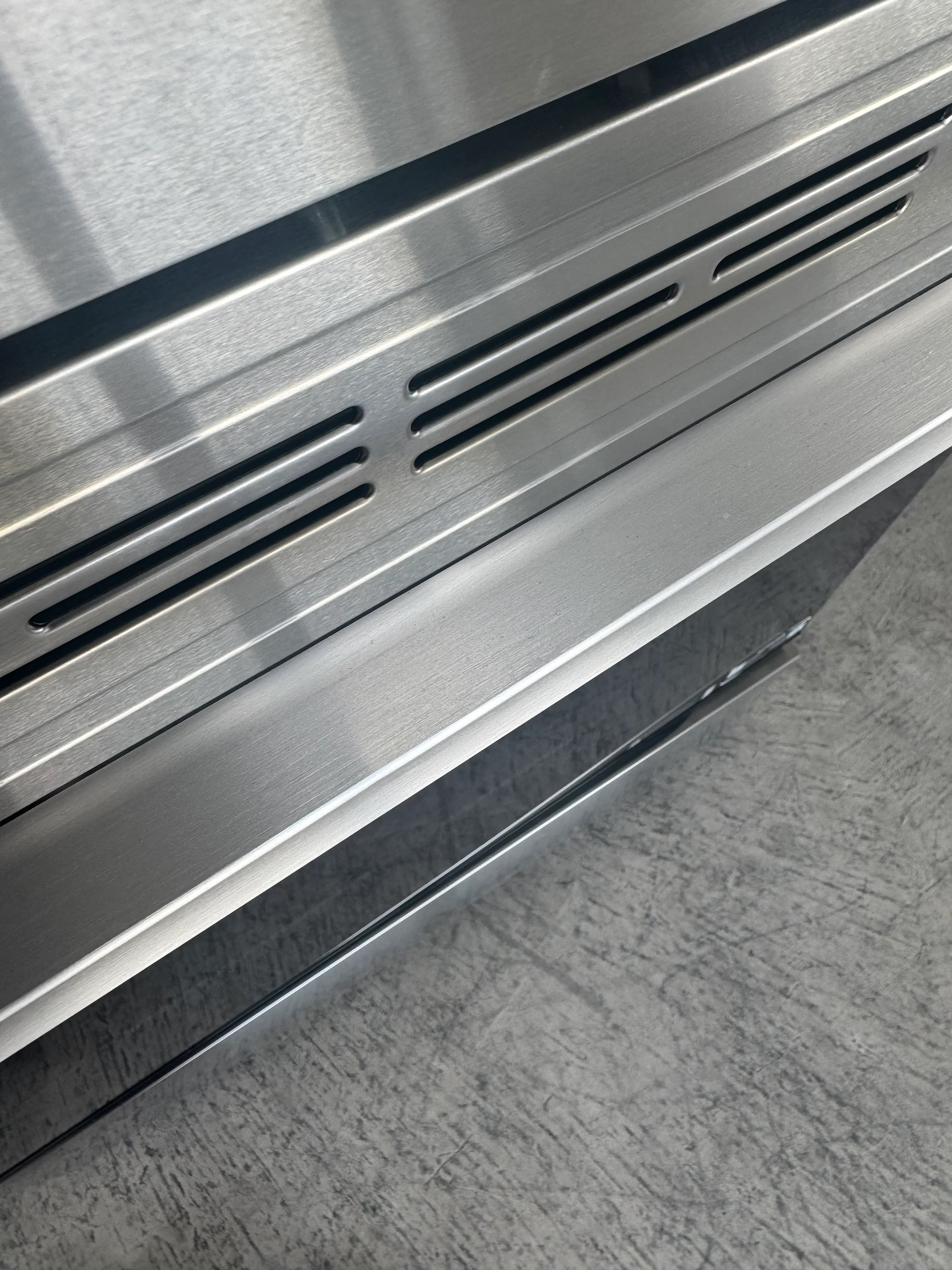 LREN6323YE - RANGES - LG - Electric - Stainless Steel - Open Box - Image 3