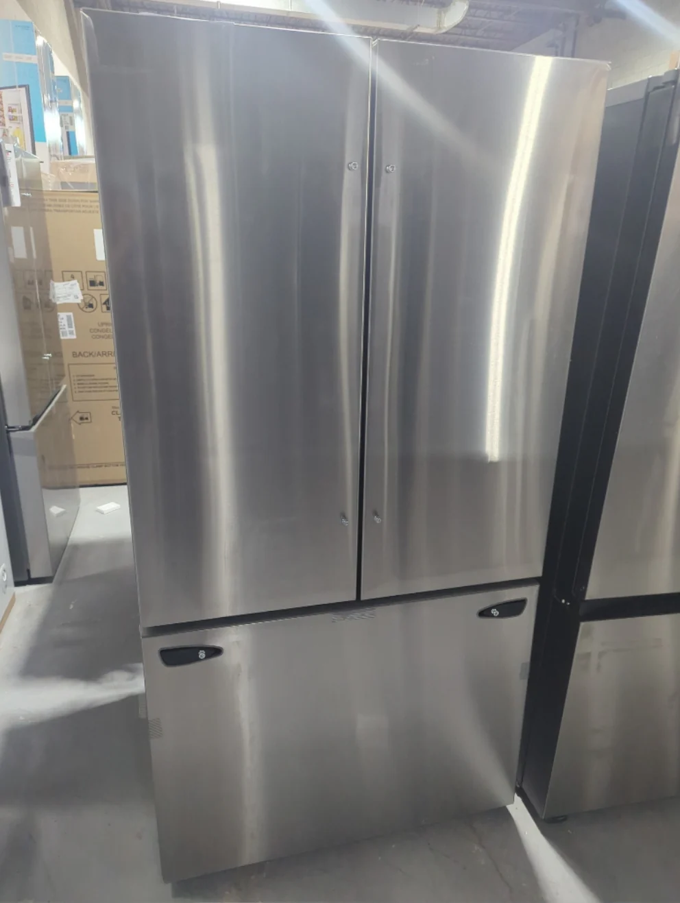 LRFLC2706S - REFRIGERATORS - LG - French 3-Door - Stainless Steel - Open Box - Image 2