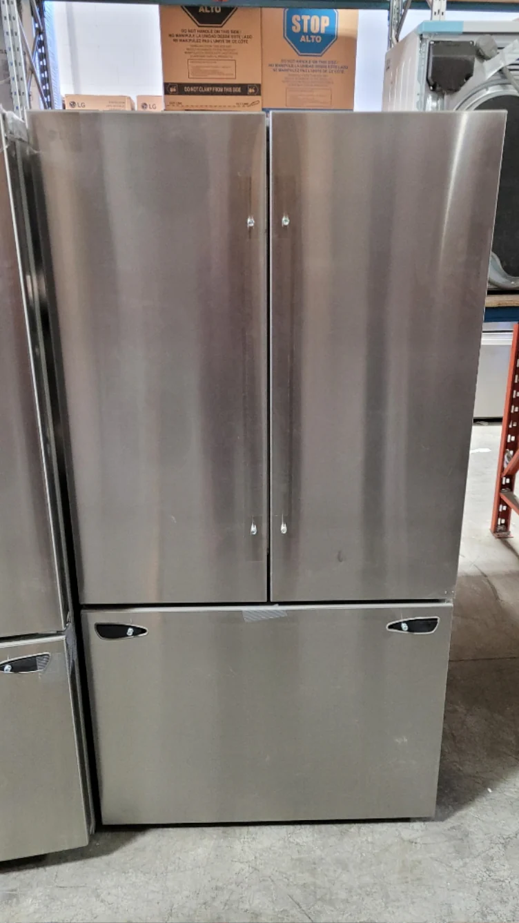 LRFLC2706S - REFRIGERATORS - LG - French 3-Door - Stainless Steel - Open Box - Image 2