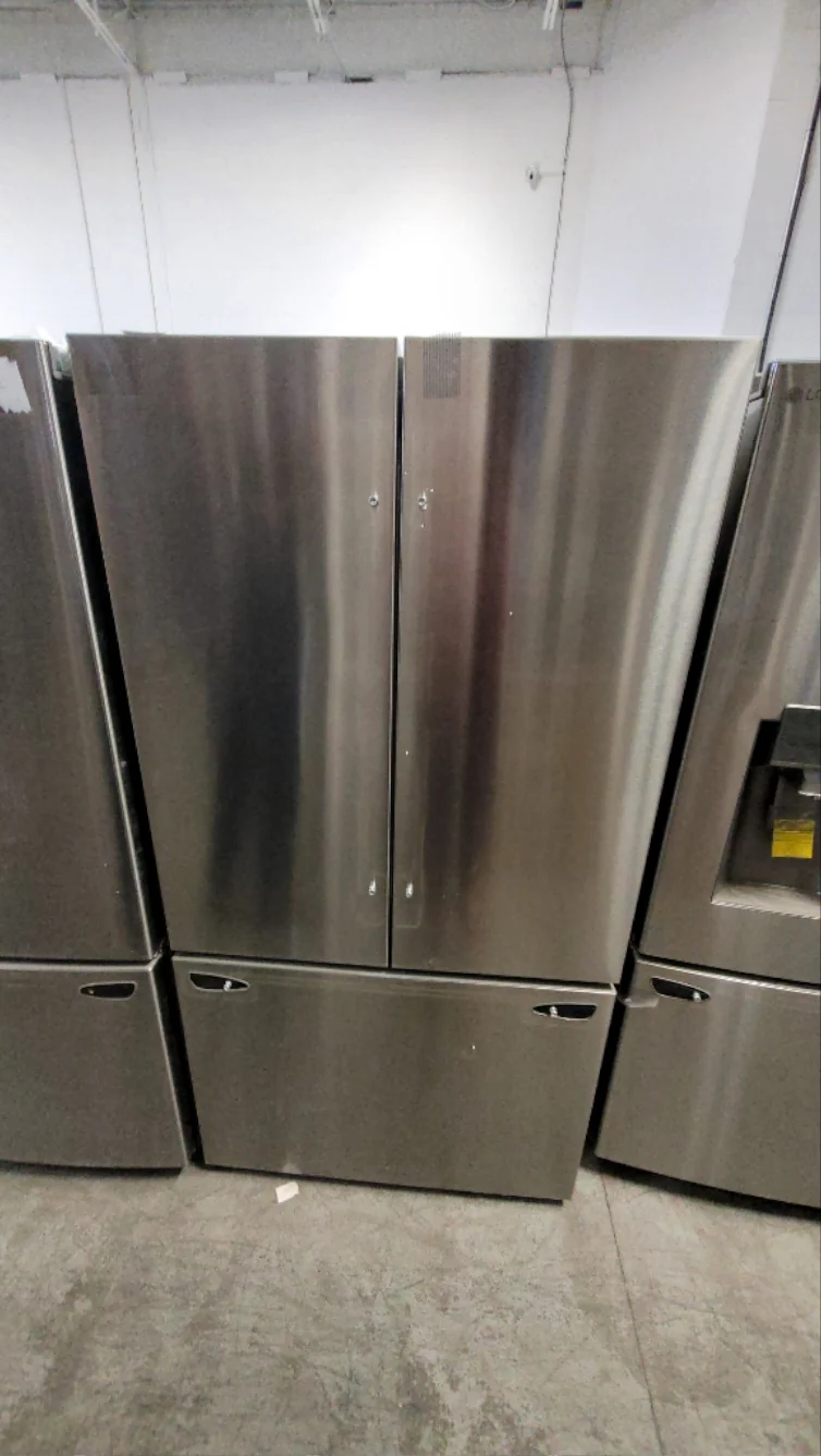 LRFLS3206S - REFRIGERATORS - LG - French 3-Door - Stainless Steel - Open Box - Image 2