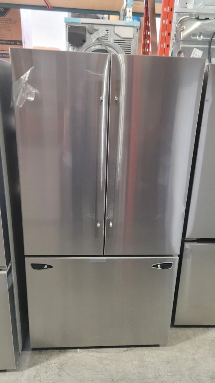 LRFLS3206S - REFRIGERATORS - LG - French 3-Door - Stainless Steel - Open Box - Image 2