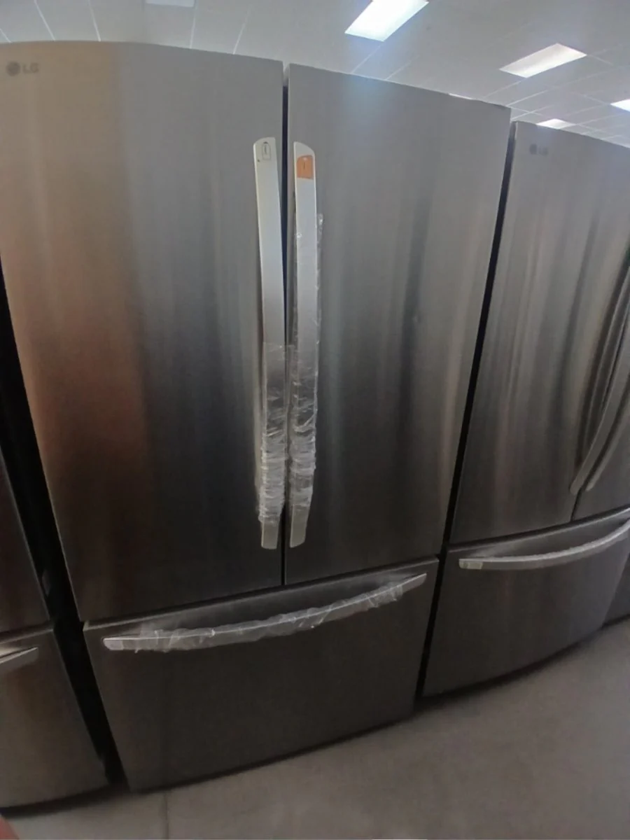LRFLS3206S - REFRIGERATORS - LG - French 3-Door - Stainless Steel - Open Box - Image 3