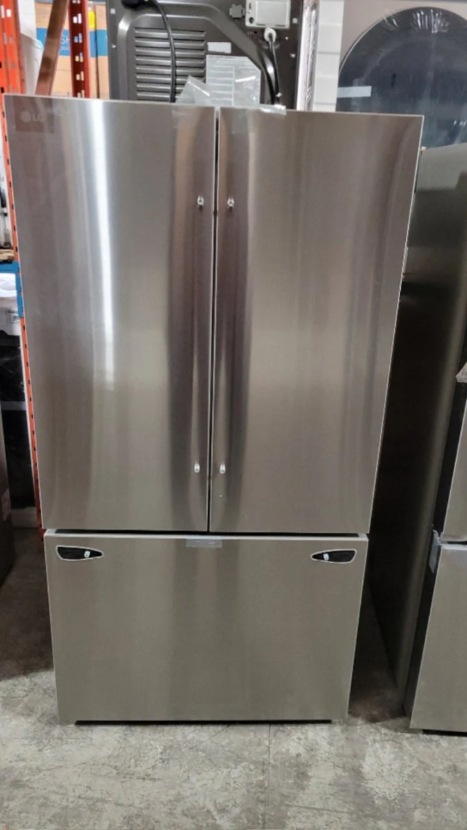 LRFLS3206S - REFRIGERATORS - LG - French 3-Door - Stainless Steel - Open Box - Image 2