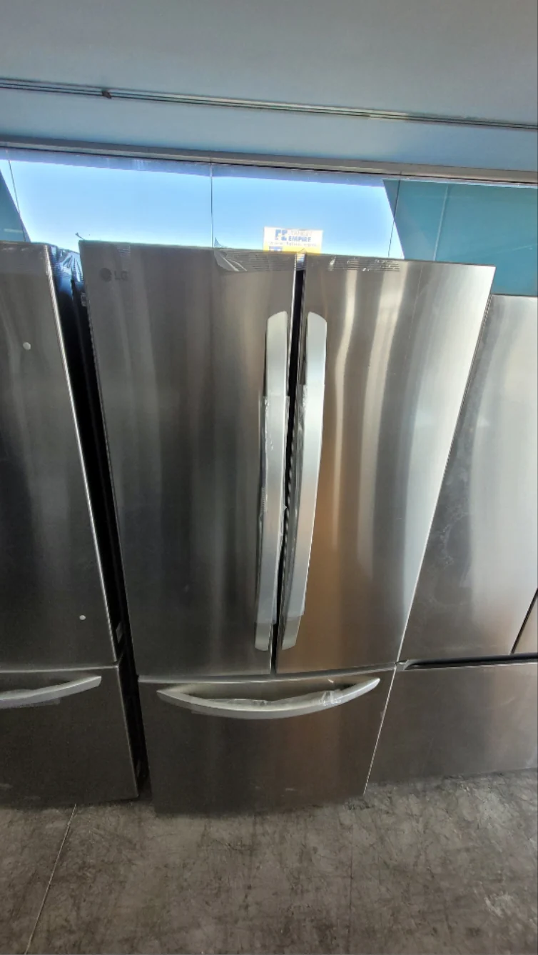 LRFNS2200S - REFRIGERATORS - LG - French 3-Door - Stainless Steel - Open Box - Image 2