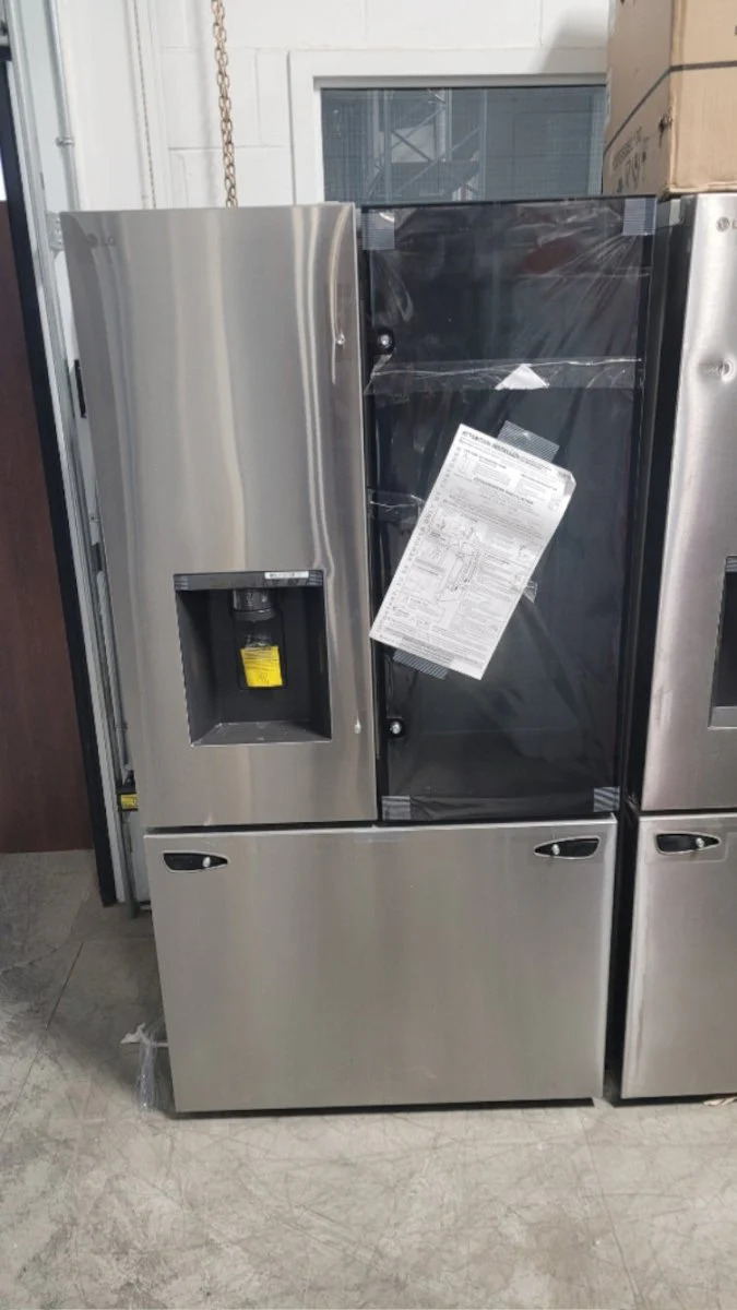 LRFOC2606S - REFRIGERATORS - LG - French 3-Door - Stainless Steel - Open Box - Image 2