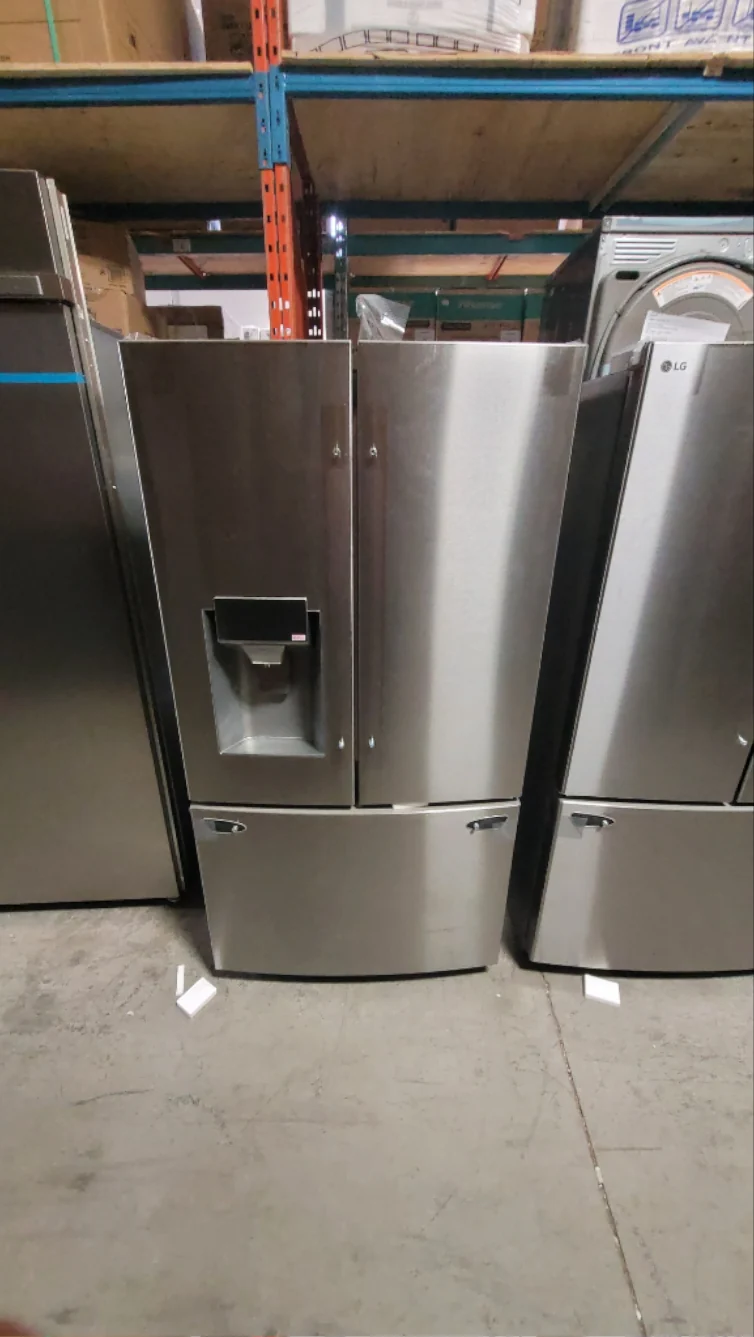 LRFS28XBS - REFRIGERATORS - LG - French 3-Door - Stainless Steel - Open Box - Image 2