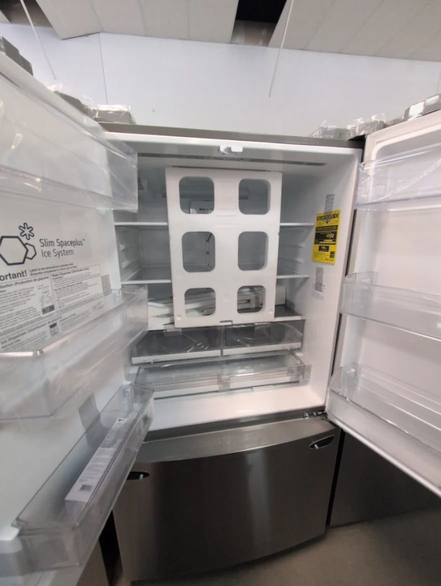 LRFS28XBS - REFRIGERATORS - LG - French 3-Door - Stainless Steel - Open Box - Image 2