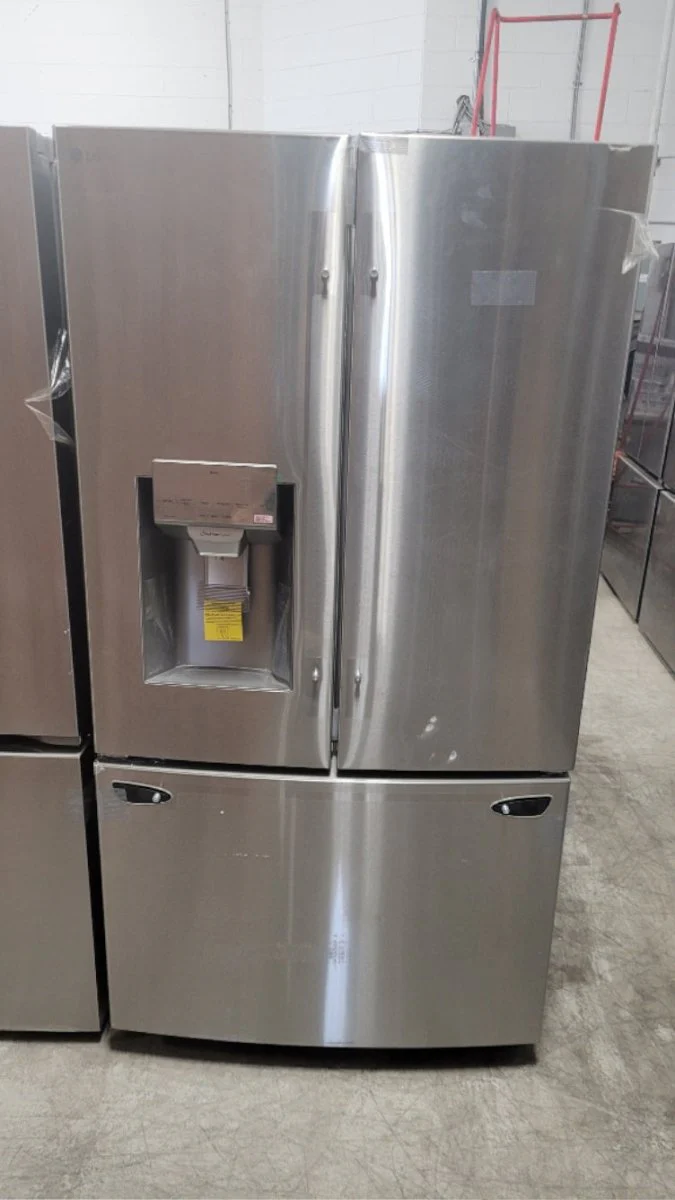 LRFS28XBS - REFRIGERATORS - LG - French 3-Door - Stainless Steel - Open Box - Image 2