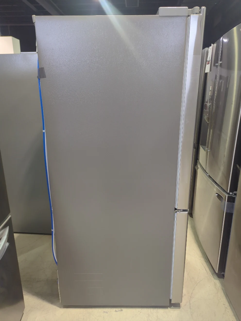 LRFWS2200S - REFRIGERATORS - LG - French 3-Door - Stainless Steel - Open Box - Image 4