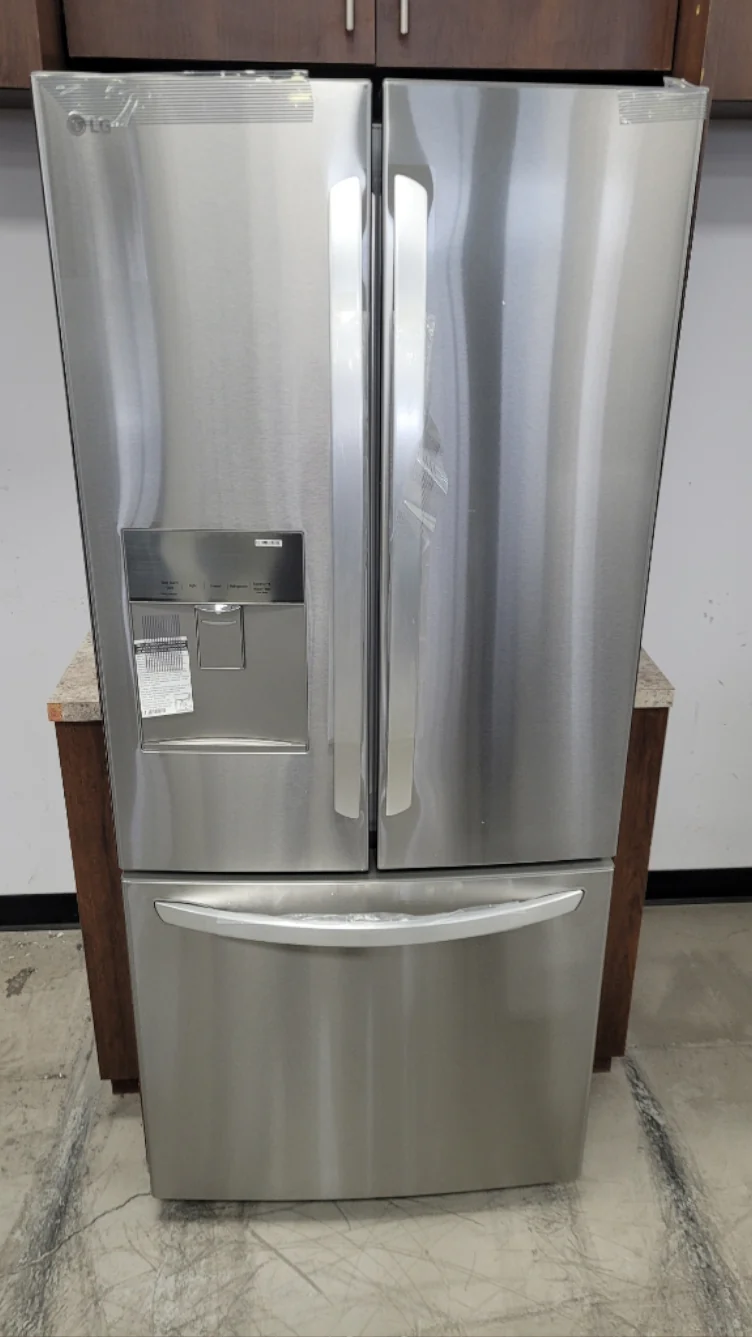 LRFWS2200S - REFRIGERATORS - LG - French 3-Door - Stainless Steel - Open Box - Image 2