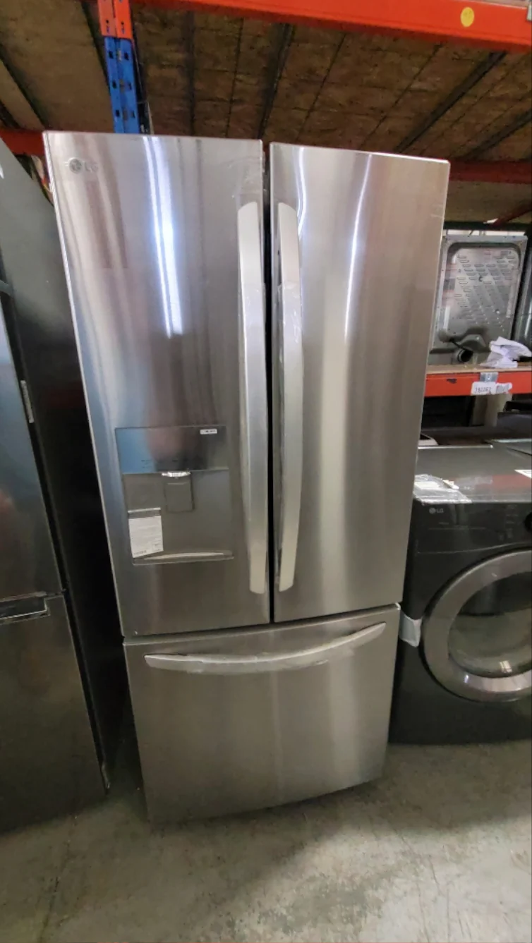 LRFWS2200S - REFRIGERATORS - LG - French 3-Door - Stainless Steel - Open Box - Image 3