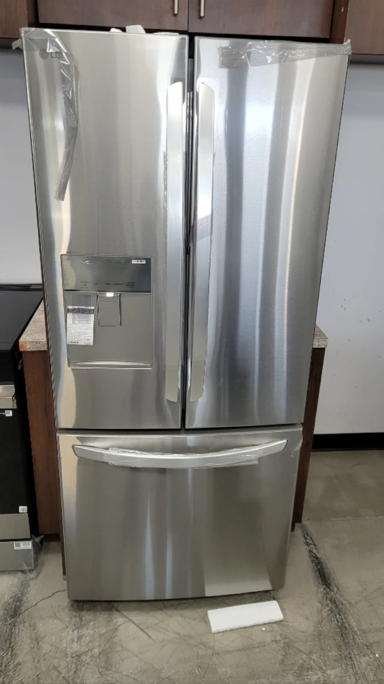 LRFWS2200S - REFRIGERATORS - LG - French 3-Door - Stainless Steel - Open Box - Image 2