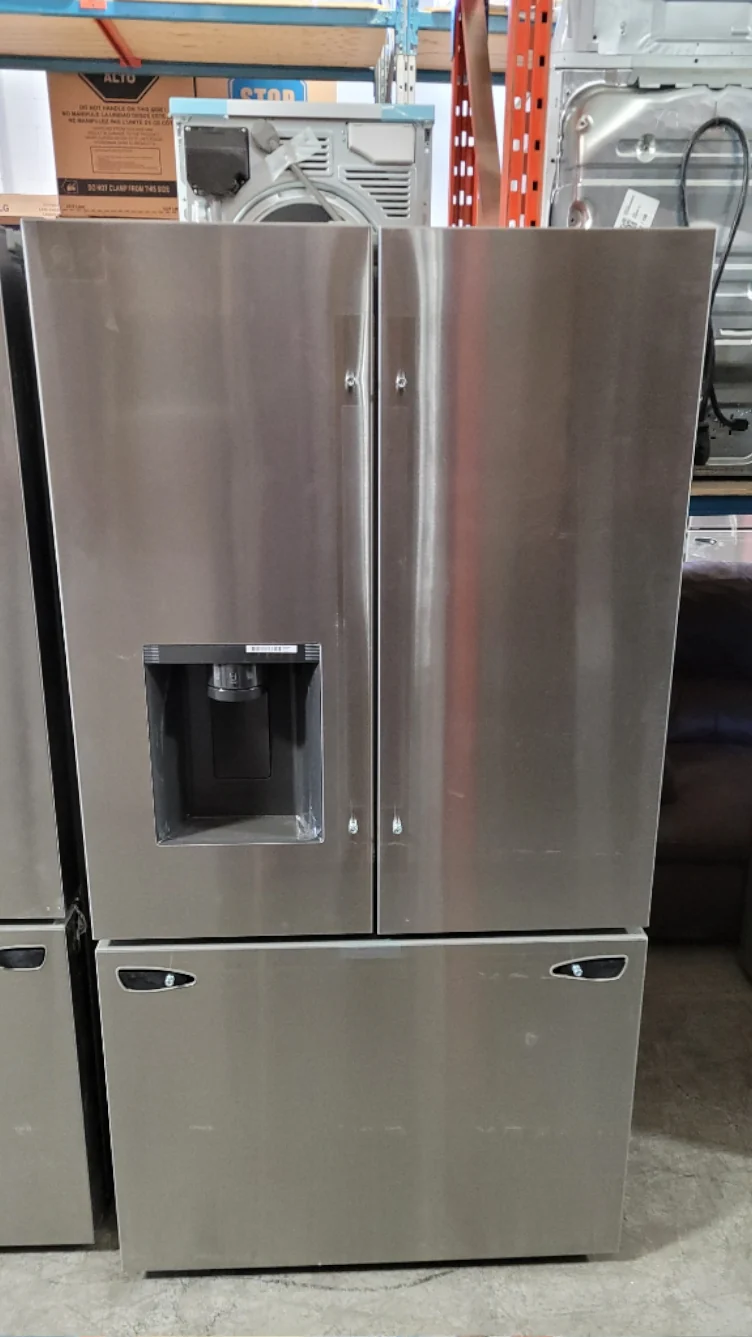 LRFXS3106S - REFRIGERATORS - LG - French 3-Door - Stainless Steel - Open Box - Image 2