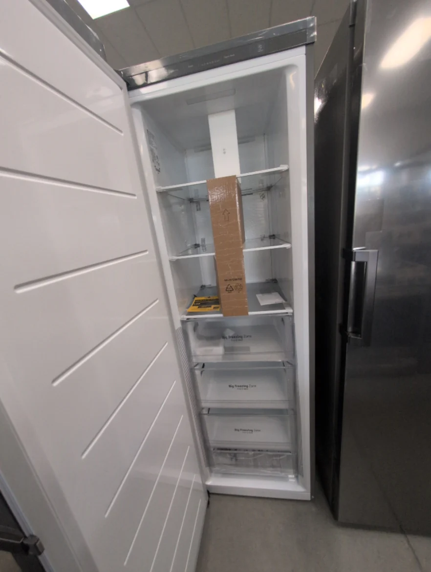 LROFC1104V - FREEZERS - LG - Silver - Open Box - Image 2