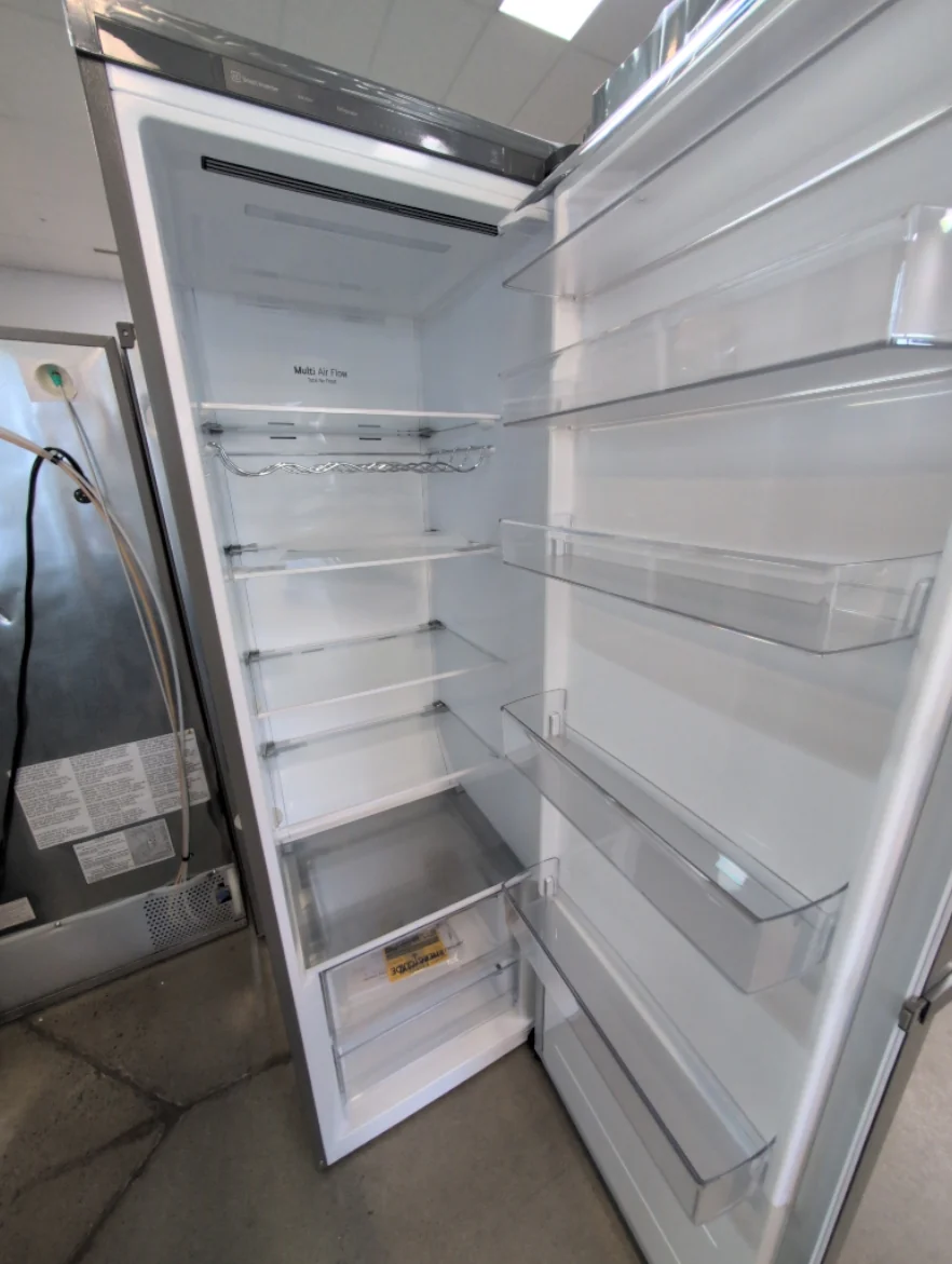 LRONC1404V - REFRIGERATORS - LG - All Refrigerator - Stainless Steel - Open Box - Image 2