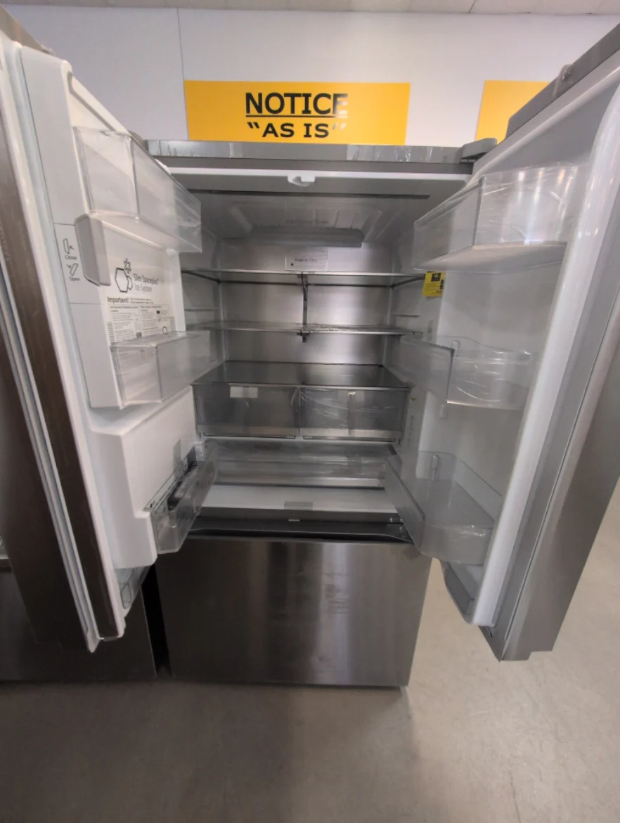 LRYXS3106S - REFRIGERATORS - LG - French 3-Door - Stainless Steel - Open Box - Image 3