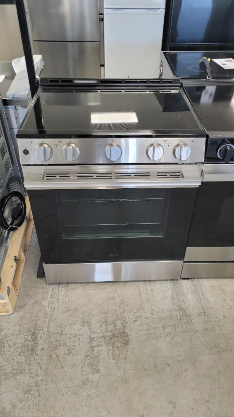 LSEL6330YE - RANGES - LG - Electric - Stainless Steel - Open Box - Image 2