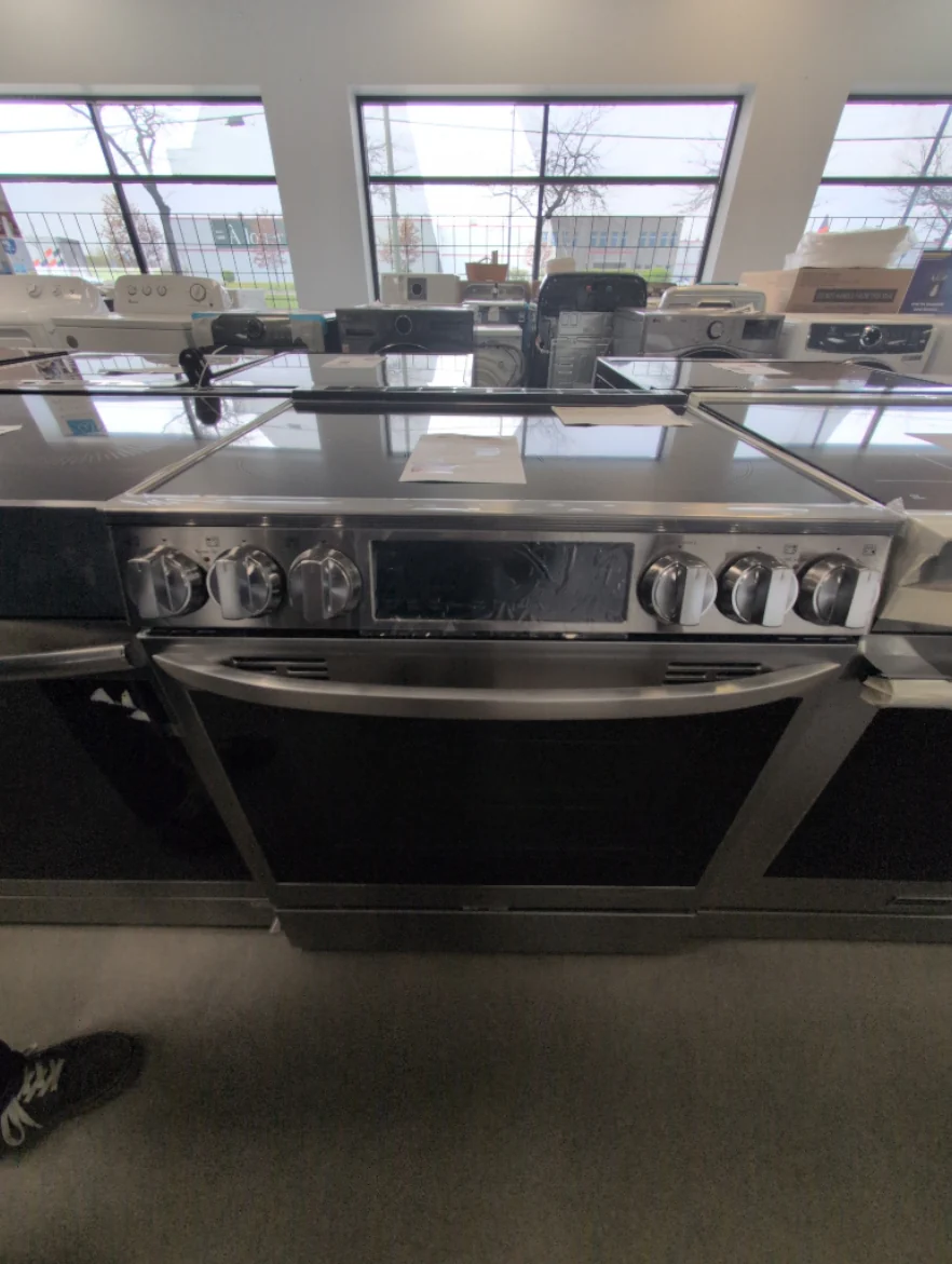 LSIL6336F - RANGES - LG - Electric - Stainless Steel - Open Box - Image 2