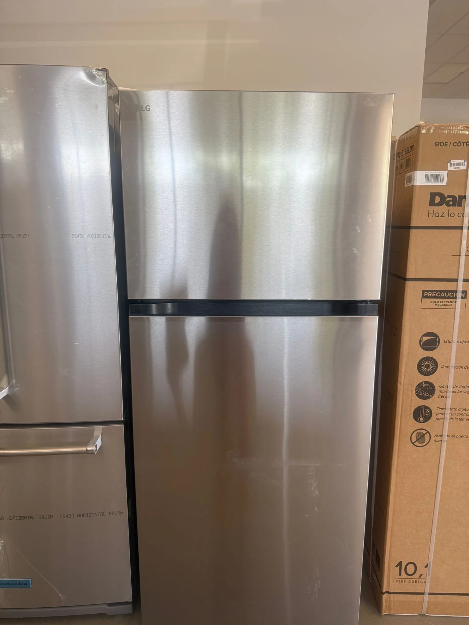 LT18S2100S - REFRIGERATORS - LG - Top Freezer - Stainless Steel - Open Box - Image 2