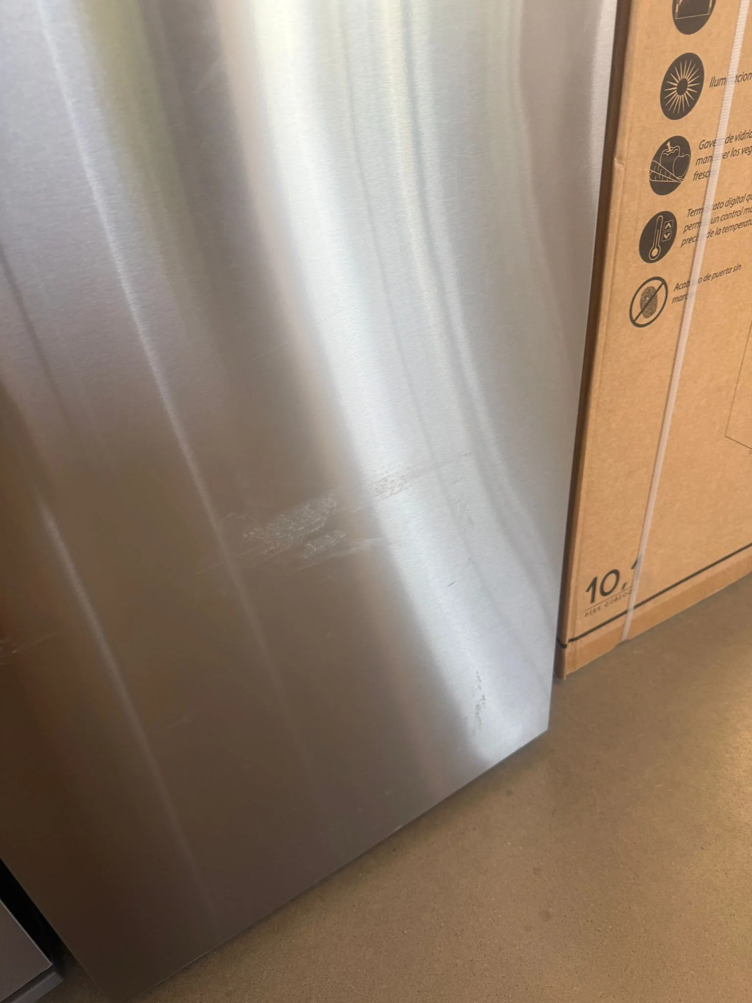 LT18S2100S - REFRIGERATORS - LG - Top Freezer - Stainless Steel - Open Box - Image 4