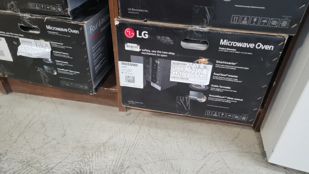 MSER2090S - MICROWAVES OVENS - LG - Countertop - Black - Open Box - Image 2