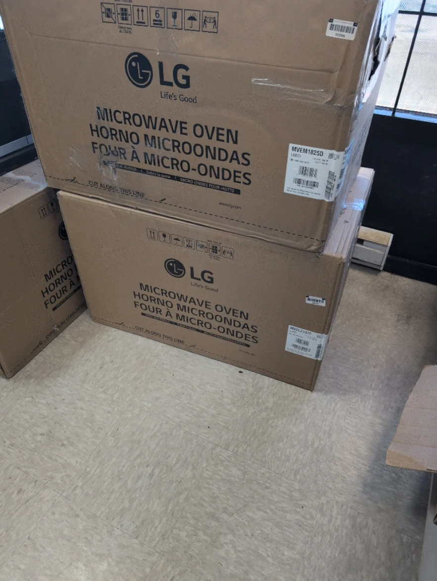 MVEL2137F - MICROWAVES OVENS - LG - Over-The-Range - Stainless Steel - Open Box - Image 2