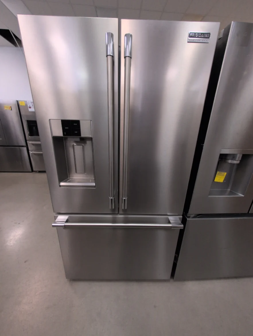 PRFC2383AF - REFRIGERATORS - Frigidaire Professional - French 3-Door - Stainless Steel - Open Box - Image 2
