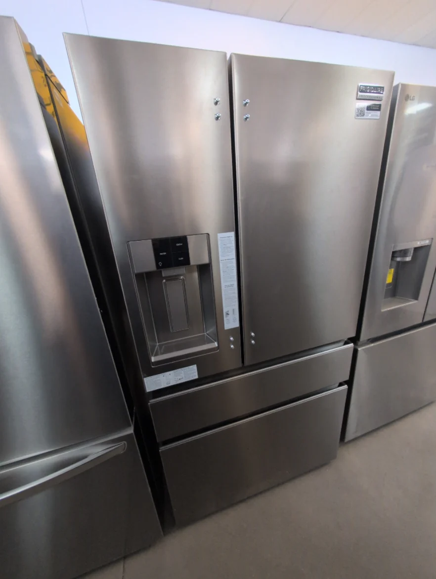 PRMC2285AF - REFRIGERATORS - Frigidaire Professional - French 4-Door - Stainless Steel - Open Box - Image 2